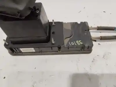 Second-hand car spare part gear lever for peugeot 308 active oem iam references 9806936580