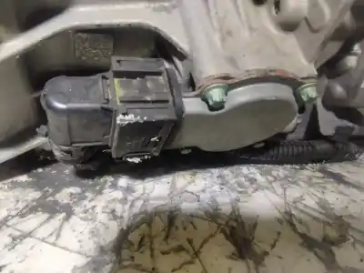 Pezzo di ricambio per auto di seconda mano riduttore per renault captur zen riferimenti oem iam dc4006  