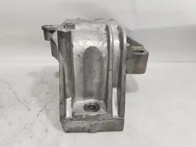 Автозапчастина б/у підтримка двигуна для AUDI A3 (8P) 1.6 TDI Ambiente Посилання на OEM IAM 1K0199262  