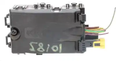 Second-hand car spare part fuse box unit for peugeot 308 active oem iam references 9806192580  