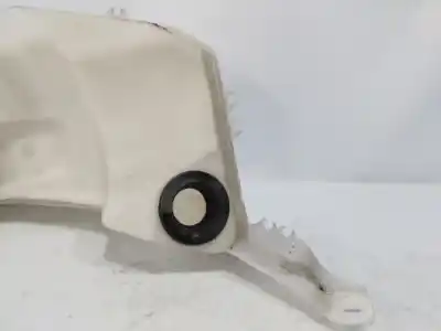 Peça sobressalente para automóvel em segunda mão depósito do limpa vidros por renault captur zen referências oem iam 289107623r  