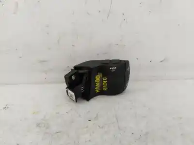 Peça sobressalente para automóvel em segunda mão comando de controlo do rádio por renault fluence 1.6 16v 110 cv / 81 kw referências oem iam   