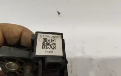 Peça sobressalente para automóvel em segunda mão comando de controlo do rádio por renault koleos 2.0 dci d fap referências oem iam e025550jy01c  