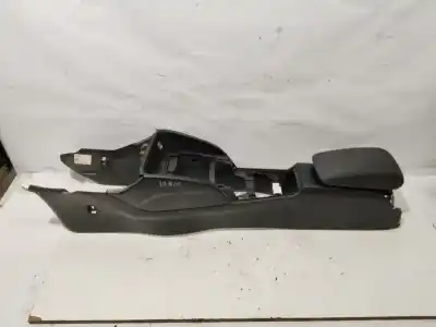 Pezzo di ricambio per auto di seconda mano bracciolo centrale per audi a3 sportback (8va) ambiente riferimenti oem iam 8v1863243a  