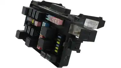 Second-hand car spare part fuse box unit for chrysler 300 c 3.0 crd cat oem iam references 16238ac  