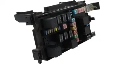 Second-hand car spare part fuse box unit for chrysler 300 c 3.0 crd cat oem iam references 16238ac  