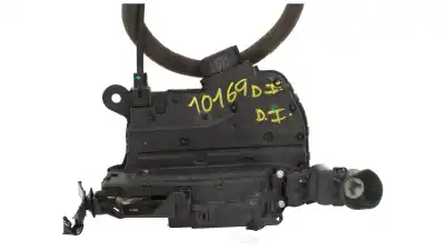 Second-hand car spare part LEFT FRONT DOOR LOCK for RENAULT CAPTUR  OEM IAM references 805030788R  