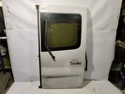 Автозапчастина б/у двері задні праві для RENAULT TRAFIC COMBI (AB 4.01) 6 - plazas (L2H1) acristalado parcial 2.9t Combi largo 82 CV / 60 KW Посилання на OEM IAM   