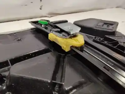 Автозапчастина б/у регулятор скла заднього правого для mercedes-benz clase c (w205) lim. c 220 d (205.014) 194 cv / 143 kw посилання на oem iam a2057307804  