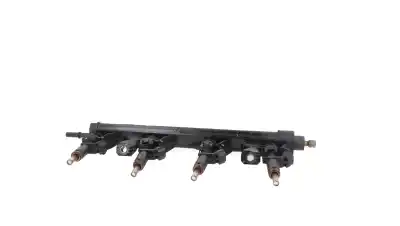 Peça sobressalente para automóvel em segunda mão régua / rampa de injetores por peugeot 207 cc 1.6 16v referências oem iam 754181680-03