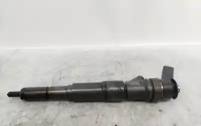 Pezzo di ricambio per auto di seconda mano INIETTORE per BMW SERIE 5 BERLINA (E60) 2.0 520d [2.0 Ltr. - 130 kW Turbodiesel CAT] Riferimenti OEM IAM 0445110216  