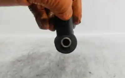 Pezzo di ricambio per auto di seconda mano INIETTORE per BMW SERIE 5 BERLINA (E60) 2.0 520d [2.0 Ltr. - 130 kW Turbodiesel CAT] Riferimenti OEM IAM 0445110216  