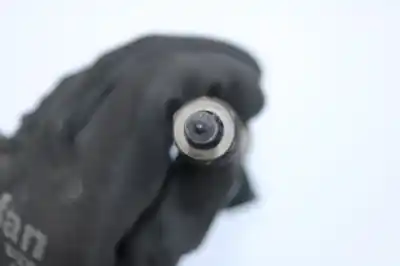 Peça sobressalente para automóvel em segunda mão injetor por ford fiesta (cb1) trend referências oem iam 0445110339  870689