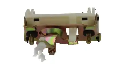 Pezzo di ricambio per auto di seconda mano MANIGLIA ESTERNA DEL CANCELLO per MITSUBISHI MONTERO (V80/V90) 3.2 DI-D Intense Riferimenti OEM IAM MR230032  