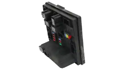 Second-hand car spare part fuse box unit for renault koleos bose edition oem iam references 284b7jy00a  