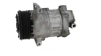 Peça sobressalente para automóvel em segunda mão compressor de ar condicionado a/a a/c por renault captur zen referências oem iam 926000217r  