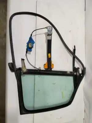 Pièce détachée automobile d'occasion léve glace arrière gauche pour audi a4 berlina (8e) 1.9 tdi (96kw) références oem iam 