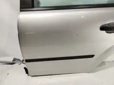 Peça sobressalente para automóvel em segunda mão porta do automóvel traseira esquerda por ford focus berlina (cap) ambiente (d) referências oem iam   
