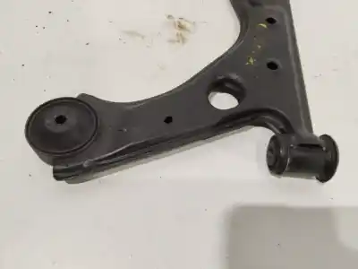 Peça sobressalente para automóvel em segunda mão braço de suspensão inferior esquerdo dianteiro por opel corsa c corsa c referências oem iam   