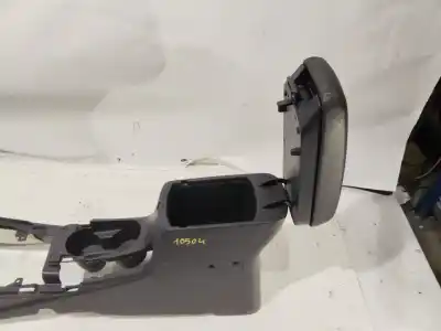 Peça sobressalente para automóvel em segunda mão apoio de braço consola central por kia rio basic referências oem iam 84670-1w000  
