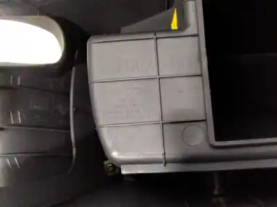 Second-hand car spare part Center Armrest for KIA RIO Basic OEM IAM references 84670-1W000  