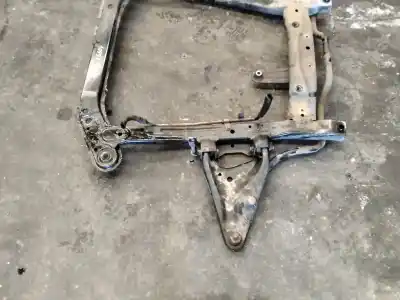 Peça sobressalente para automóvel em segunda mão charrió / suporte de eixo dianteiro por dacia sandero stepway referências oem iam 