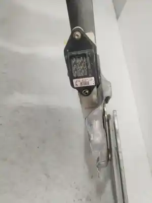 Second-hand car spare part DRIVER LEFT WINDOW REGULATOR for TOYOTA COROLLA (E12)  OEM IAM references 0130822031  