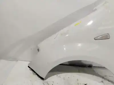 Peça sobressalente para automóvel em segunda mão guarda-lamas dianteiro esquerdo por dacia sandero ambiance referências oem iam   