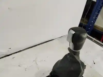 Pezzo di ricambio per auto di seconda mano leva del cambio per seat arona reference plus riferimenti oem iam 2q1713025k  