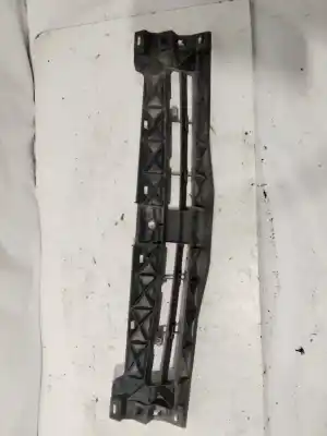 Second-hand car spare part front grille for renault trafic combi (ab 4.01) 29 combi6 acristalado parcial oem iam references 