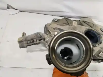 İkinci el araba yedek parçası YAKIT TANKI için TOYOTA YARIS CROSS (MXP_) 1.5 Hybrid (MXPJ10) OEM IAM referansları   