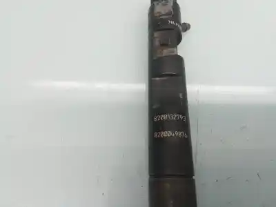 Peça sobressalente para automóvel em segunda mão INJETOR por RENAULT MEGANE II CLASSIC BERLINA 1.5 dCi Diesel 101 CV / 74 KW Referências OEM IAM 8200132793  