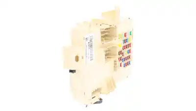 Second-hand car spare part fuse box unit for kia ceed (jd) 1.4 concept oem iam references   