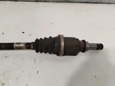 Second-hand car spare part front left transmission for renault clio iii pack authentique oem iam references 8200499585  