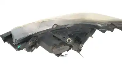 Peça sobressalente para automóvel em segunda mão Farol / Farolim Direito por RENAULT CLIO III Extreme 106 CV / 78 KW Referências OEM IAM 8200459823  