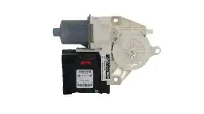 Peça sobressalente para automóvel em segunda mão MOTOR ELEVADOR VIDRO DIANTEIRO DIREITO por AUDI A3 (8P) 2.0 TDI Referências OEM IAM 8P0959802H  