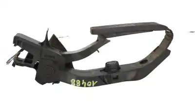 Second-hand car spare part ACCELERATOR PEDAL for MERCEDES-BENZ CLASE C (W203) C 320 (203.064) OEM IAM references A2113010001  