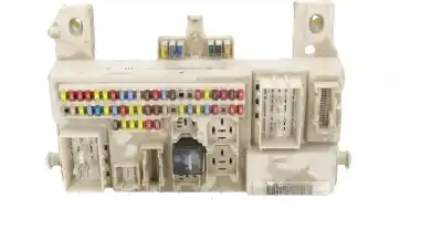 Pezzo di ricambio per auto di seconda mano SCATOLA RELÈ/FUSIBILI per FORD FOCUS C-MAX (CAP) Connection Riferimenti OEM IAM 3M5T14A073DG  