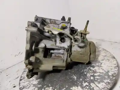 Pezzo di ricambio per auto di seconda mano riduttore per citroen berlingo 1.9 d multispace riferimenti oem iam 20te24  