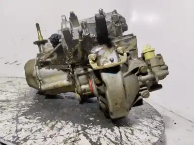 Pezzo di ricambio per auto di seconda mano riduttore per citroen berlingo 1.9 d multispace riferimenti oem iam 20te24  