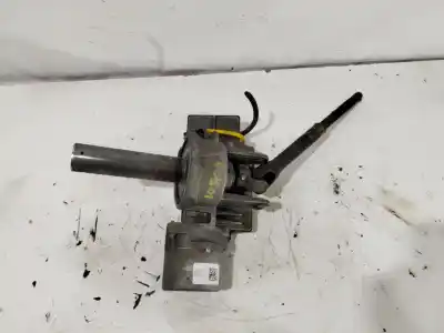 Peça sobressalente para automóvel em segunda mão coluna de direcção por opel corsa d ´´111 years´´ referências oem iam 26126352  