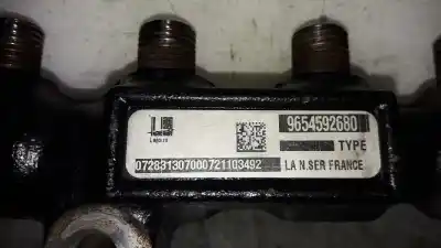 Pezzo di ricambio per auto di seconda mano rampa iniettori per citroen c4 picasso exclusive riferimenti oem iam 9654592680   Pezzo di ricambio per auto di seconda mano rampa iniettori per citroen c4 picasso exclusive riferimenti oem iam 9654592680