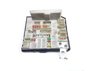 Gebrauchtes Autoersatzteil relais sicherungskasten multifunktionsrelais zum renault megane ii berlina 5p dynamique oem-iam-referenzen 8200481866j  