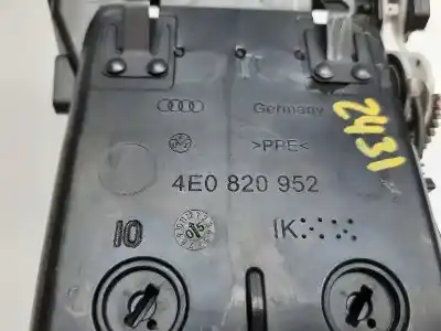 Автозапчасти б/у аэрационная решетка за audi a8 (4e2) 3.0 v6 24v tdi ссылки oem iam 4e0820952  
