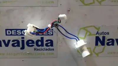 Recambio de automóvil de segunda mano de portalamparas para kia carens ( ) concept referencias oem iam   