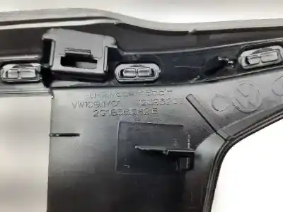 Pièce détachée automobile d'occasion tableau de bord pour volkswagen polo beats références oem iam 2g1858415 2g1819703 2g1858082b