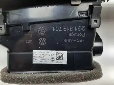 Pièce détachée automobile d'occasion tableau de bord pour volkswagen polo beats références oem iam 2g1858415 2g1819703 2g1858082b