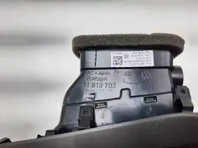 Pièce détachée automobile d'occasion tableau de bord pour volkswagen polo beats références oem iam 2g1858415 2g1819703 2g1858082b