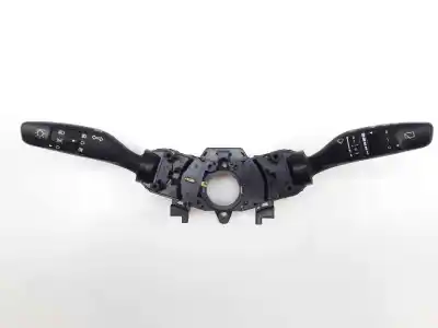 İkinci el araba yedek parçası  için HYUNDAI I20 COUPE  OEM IAM referansları 299141431  299141440