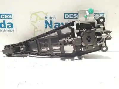 Pezzo di ricambio per auto di seconda mano maniglia esterna posteriore destra per opel corsa d selective riferimenti oem iam   